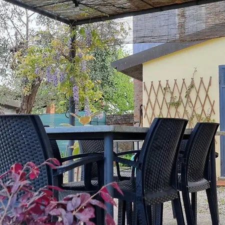 Casa Marcobando - *